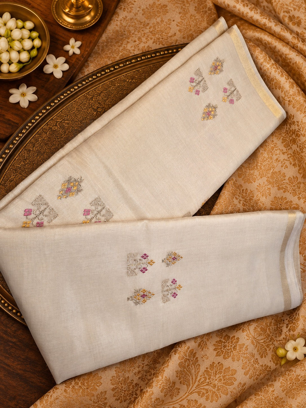 🤍✨ SIMPLE ELEGANCE, BEAUTIFULLY WOVEN! ✨🌸